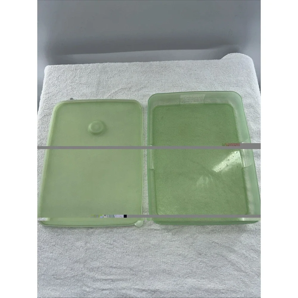 Vintage Green Tupperware Freeze Smart Container W/ Date Dial Rectangle 4451C -2‎